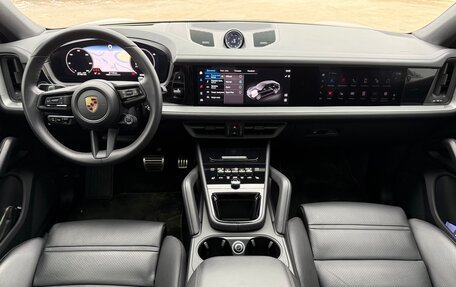 Porsche Cayenne III, 2024 год, 20 500 000 рублей, 12 фотография