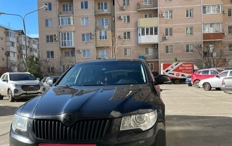 Skoda Superb III рестайлинг, 2012 год, 1 100 000 рублей, 2 фотография