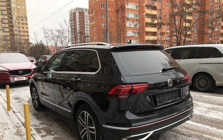 Volkswagen Tiguan II, 2021 год, 3 650 000 рублей, 8 фотография