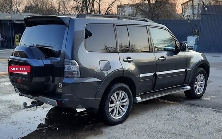 Mitsubishi Pajero IV, 2017 год, 3 413 000 рублей, 3 фотография