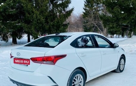 Hyundai Solaris II рестайлинг, 2020 год, 1 650 000 рублей, 3 фотография