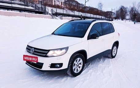 Volkswagen Tiguan I, 2012 год, 1 599 990 рублей, 2 фотография