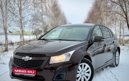 Chevrolet Cruze II, 2014 год, 899 999 рублей, 2 фотография