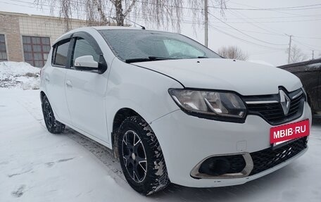 Renault Sandero II рестайлинг, 2016 год, 599 000 рублей, 3 фотография