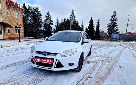 Ford Focus III, 2013 год, 700 000 рублей, 3 фотография