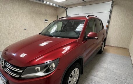 Volkswagen Tiguan I, 2015 год, 1 600 000 рублей, 1 фотография