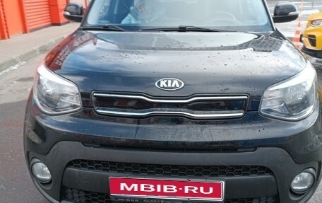 KIA Soul II рестайлинг, 2018 год, 1 350 000 рублей, 1 фотография