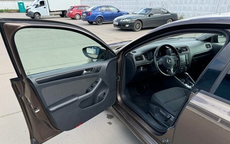 Volkswagen Jetta VI, 2012 год, 1 600 000 рублей, 8 фотография