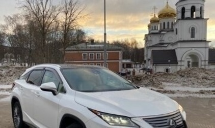 Lexus RX IV рестайлинг, 2017 год, 4 560 000 рублей, 1 фотография