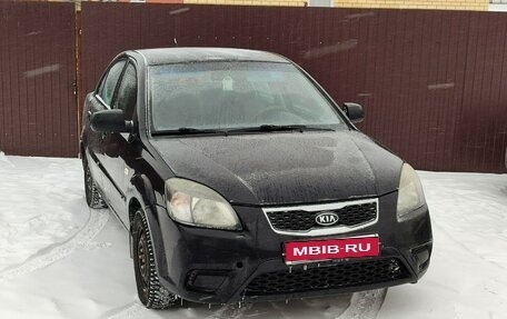 KIA Rio II, 2010 год, 580 000 рублей, 1 фотография