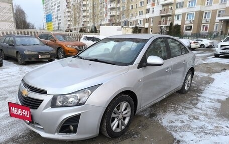 Chevrolet Cruze II, 2013 год, 699 000 рублей, 4 фотография