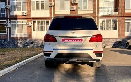 Mercedes-Benz GL-Класс, 2013 год, 2 800 000 рублей, 3 фотография