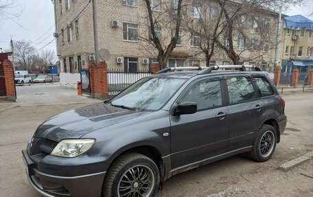 Mitsubishi Outlander III рестайлинг 3, 2007 год, 630 000 рублей, 8 фотография