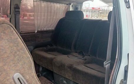 Toyota HiAce H100, 1990 год, 950 000 рублей, 6 фотография