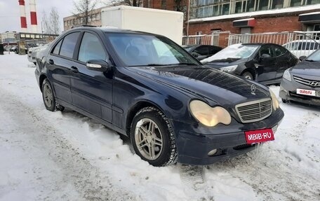 Mercedes-Benz C-Класс, 2004 год, 480 000 рублей, 4 фотография