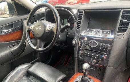 Infiniti FX II, 2009 год, 1 655 000 рублей, 9 фотография