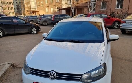 Volkswagen Polo VI (EU Market), 2013 год, 700 000 рублей, 2 фотография