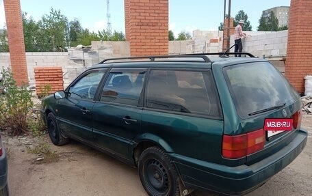 Volkswagen Passat B4, 1995 год, 280 000 рублей, 4 фотография