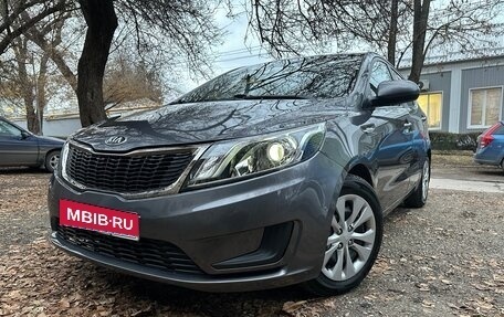 KIA Rio III рестайлинг, 2013 год, 1 090 000 рублей, 1 фотография