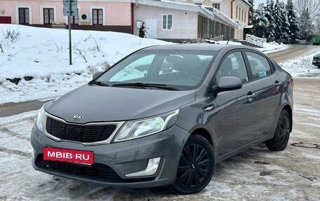 KIA Rio III рестайлинг, 2013 год, 815 000 рублей, 2 фотография