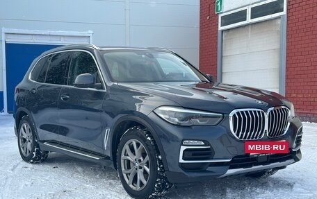 BMW X5, 2019 год, 5 850 000 рублей, 4 фотография