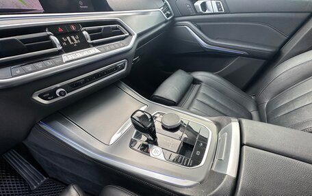 BMW X5, 2019 год, 5 850 000 рублей, 19 фотография