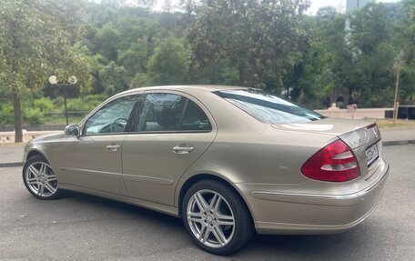 Mercedes-Benz E-Класс, 2003 год, 1 165 000 рублей, 17 фотография