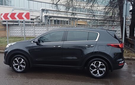 KIA Sportage IV рестайлинг, 2019 год, 2 300 000 рублей, 2 фотография