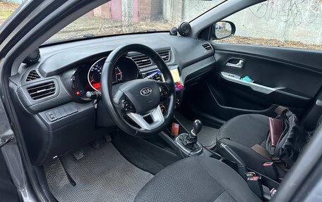 KIA Rio III рестайлинг, 2013 год, 1 090 000 рублей, 12 фотография