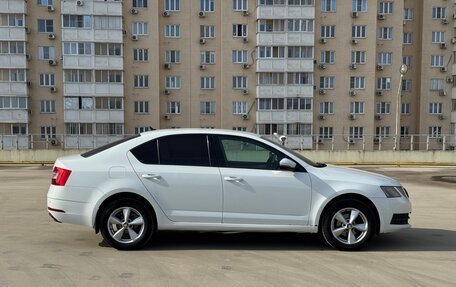 Skoda Octavia, 2017 год, 890 000 рублей, 7 фотография