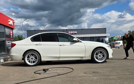 BMW 3 серия, 2012 год, 1 800 000 рублей, 11 фотография