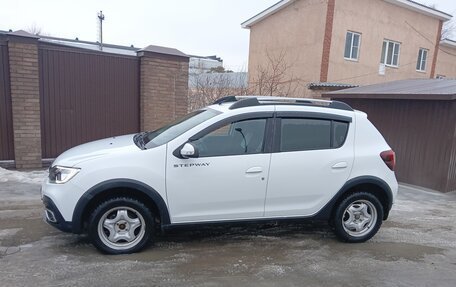 Renault Sandero II рестайлинг, 2021 год, 1 370 000 рублей, 10 фотография