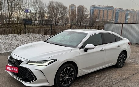 Toyota Avalon, 2022 год, 4 500 000 рублей, 3 фотография