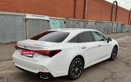 Toyota Avalon, 2022 год, 4 500 000 рублей, 2 фотография