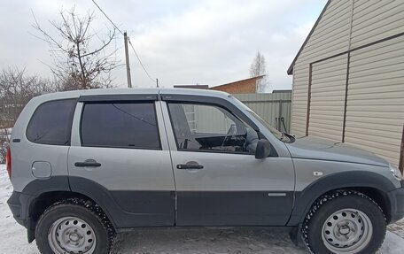 Chevrolet Niva I рестайлинг, 2014 год, 645 000 рублей, 5 фотография