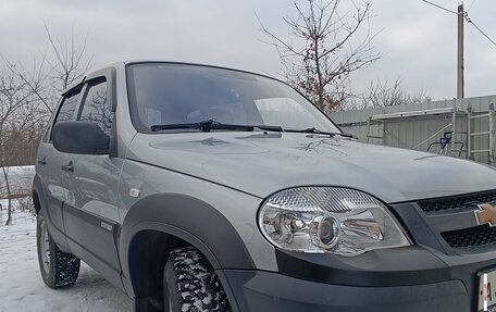 Chevrolet Niva I рестайлинг, 2014 год, 645 000 рублей, 4 фотография