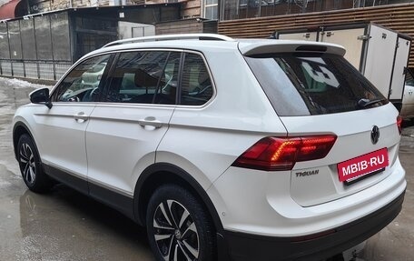 Volkswagen Tiguan II, 2019 год, 3 050 000 рублей, 5 фотография