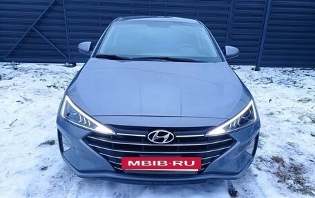 Hyundai Elantra VI рестайлинг, 2018 год, 1 395 000 рублей, 11 фотография