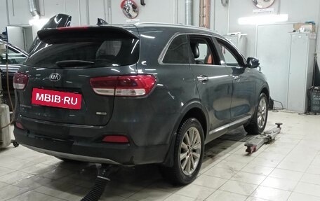 KIA Sorento III Prime рестайлинг, 2016 год, 2 600 000 рублей, 3 фотография