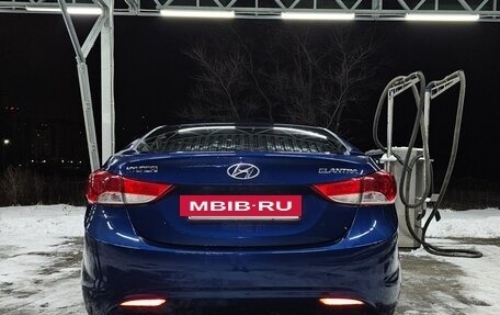 Hyundai Elantra V, 2012 год, 850 000 рублей, 9 фотография