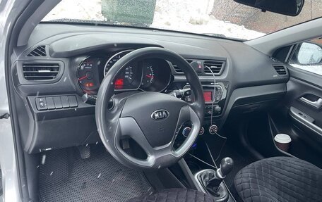 KIA Rio III рестайлинг, 2016 год, 845 000 рублей, 24 фотография