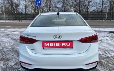 Hyundai Solaris II рестайлинг, 2018 год, 919 000 рублей, 3 фотография