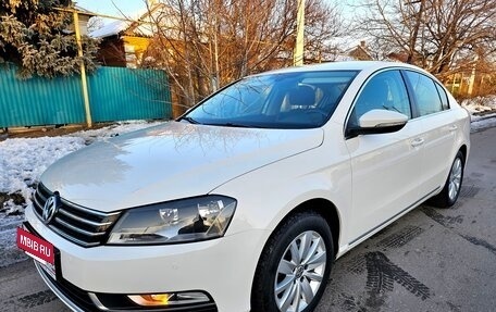 Volkswagen Passat B7, 2012 год, 1 570 000 рублей, 21 фотография