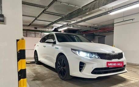 KIA Optima IV, 2017 год, 2 300 000 рублей, 5 фотография