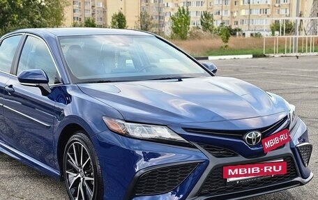 Toyota Camry, 2023 год, 3 599 000 рублей, 15 фотография