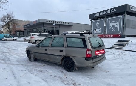 Opel Vectra B рестайлинг, 1997 год, 125 000 рублей, 3 фотография