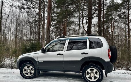 Chevrolet Niva I рестайлинг, 2012 год, 495 000 рублей, 3 фотография