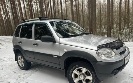 Chevrolet Niva I рестайлинг, 2012 год, 495 000 рублей, 16 фотография