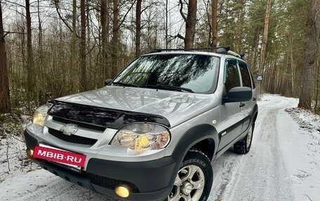 Chevrolet Niva I рестайлинг, 2012 год, 495 000 рублей, 9 фотография