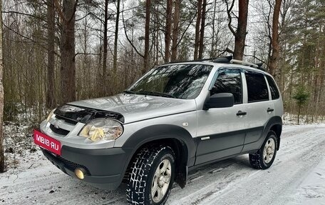 Chevrolet Niva I рестайлинг, 2012 год, 495 000 рублей, 38 фотография